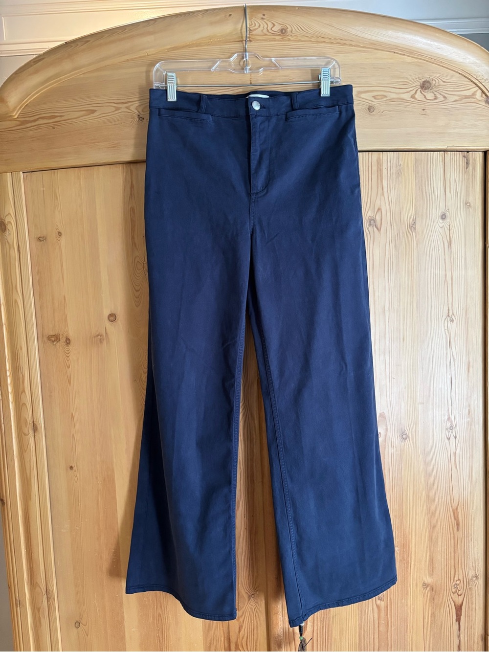 Madewell
Wide-Leg Pants in Navy - Picture 3 of 7